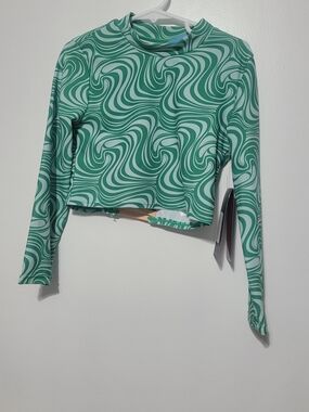 Reebok Green Swirl Long-Sleeve Crop Top